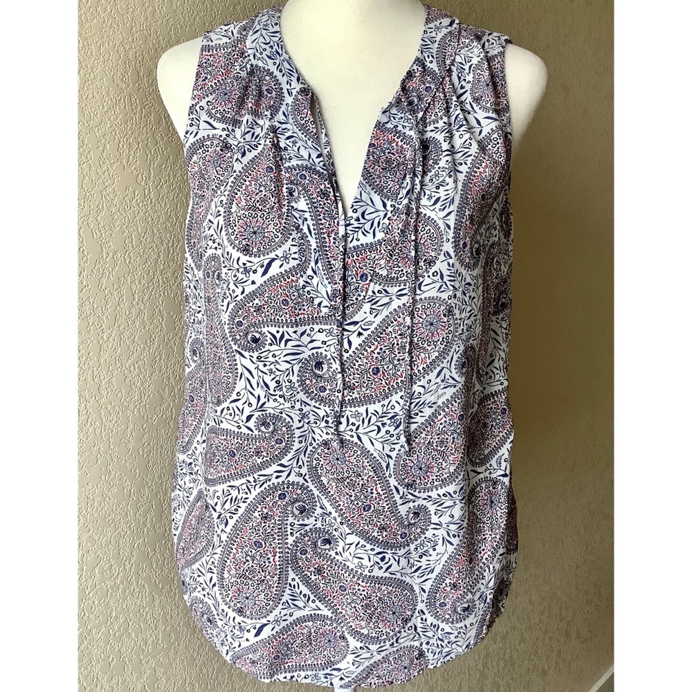 Old Navy Sleeveless Paisley Top